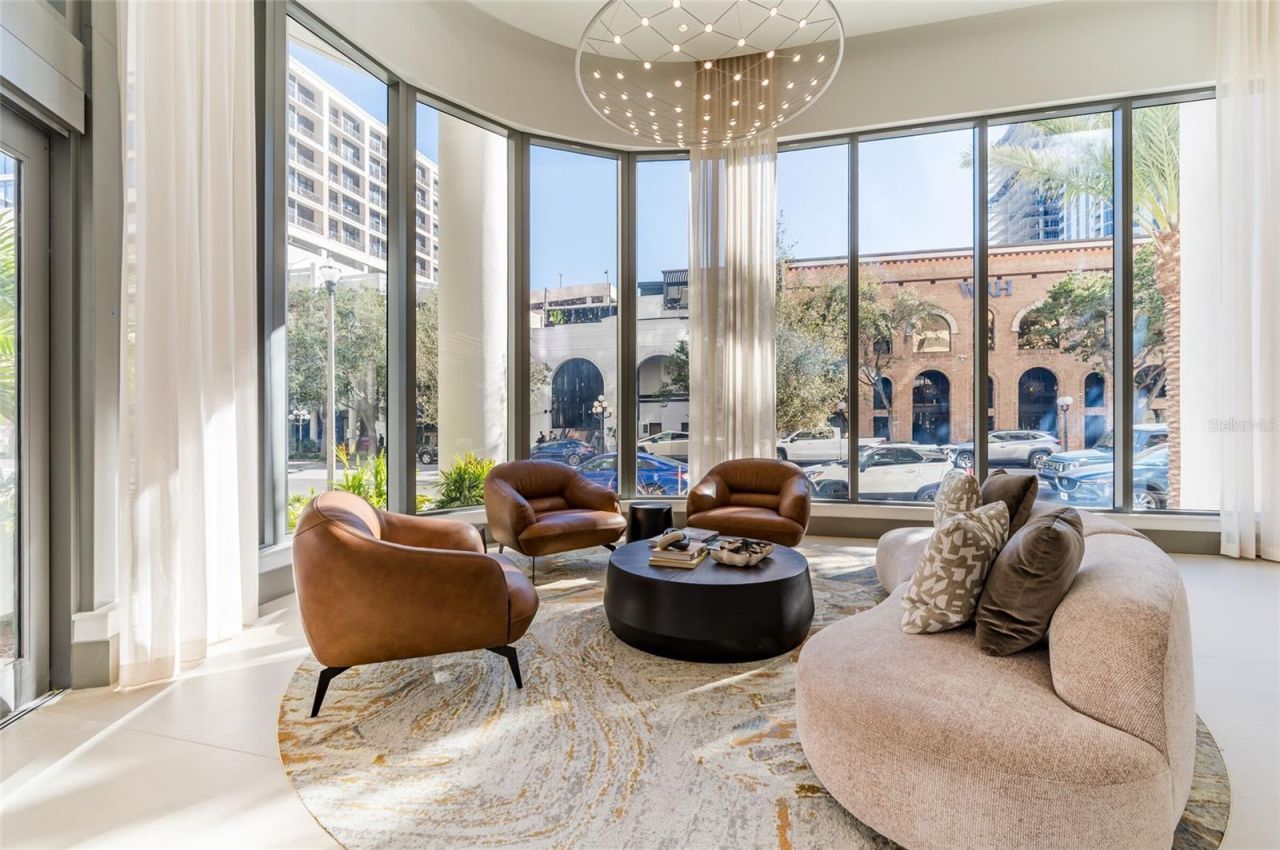 275 1st Ave South, Unit 2606, Saint Petersburg, FL 33701 Photo