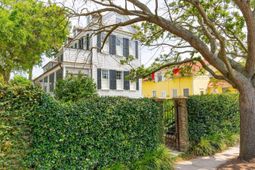 26 Mary Street photo 4