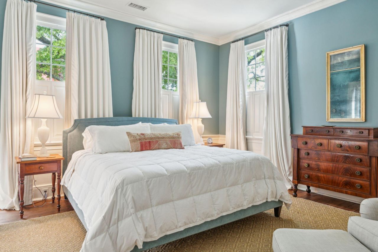 26 Mary Street Photo 36