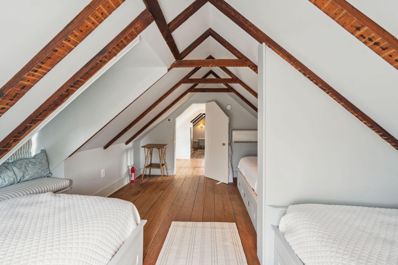 26 Mary Street Photo 49