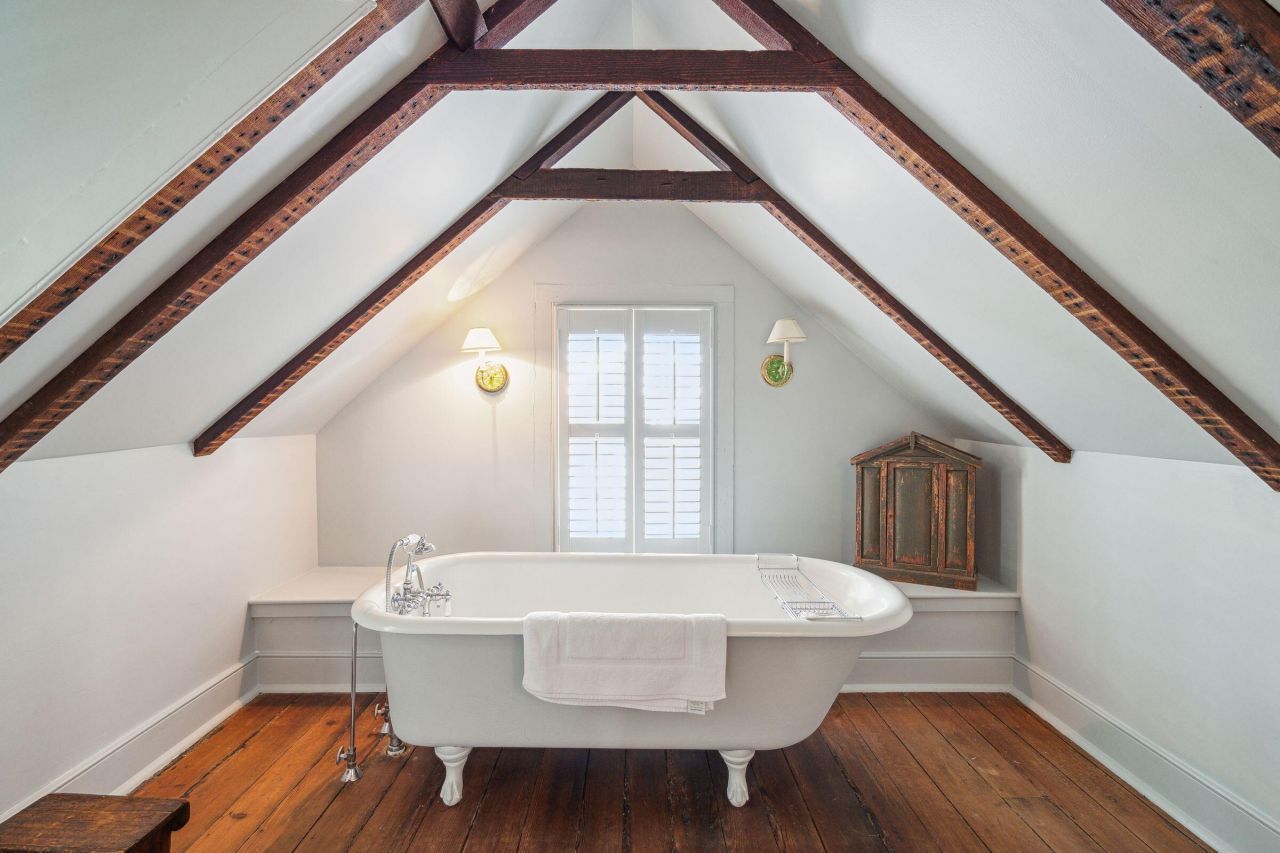 26 Mary Street Photo 50