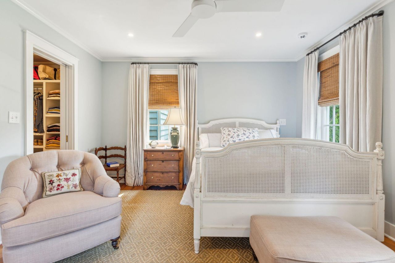 26 Mary Street Photo 66