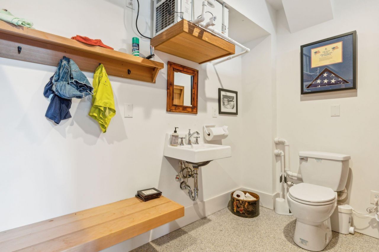 26 Mary Street Photo 77