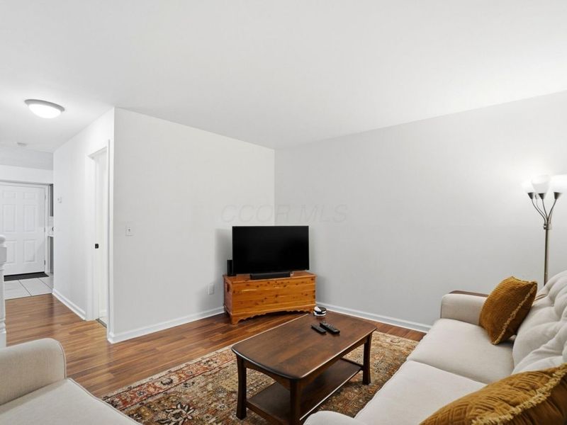 1350 Baja Lane, Unit 10, Columbus, OH 43204 Photo 10