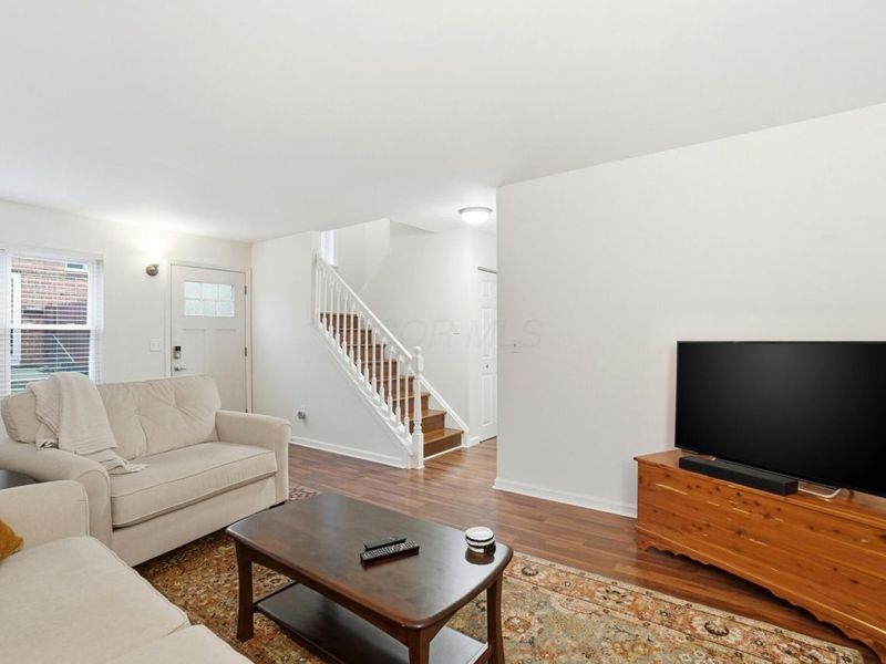 1350 Baja Lane, Unit 10, Columbus, OH 43204 Photo 7