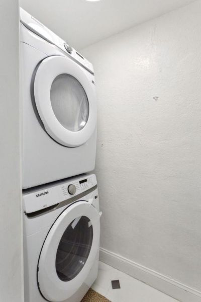 1530 NW 18th Court, Fort Lauderdale, FL 33311 Photo