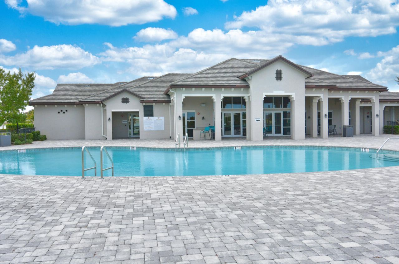 7487 NW Deysbrook Lane, Port Saint Lucie, FL 34987 Photo