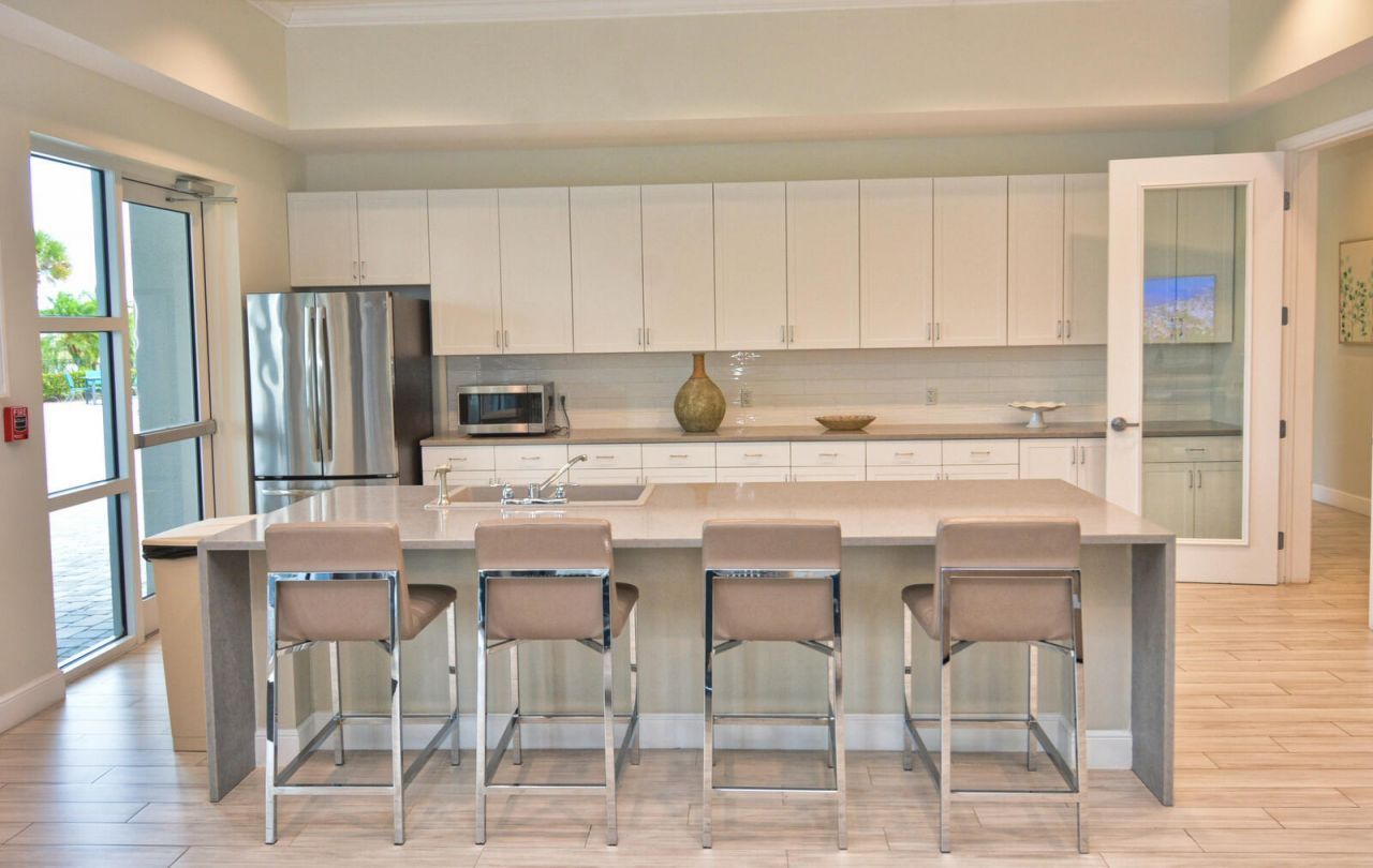 7487 NW Deysbrook Lane, Port Saint Lucie, FL 34987 Photo