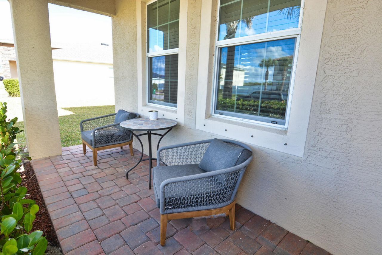 7487 NW Deysbrook Lane, Port Saint Lucie, FL 34987 Photo