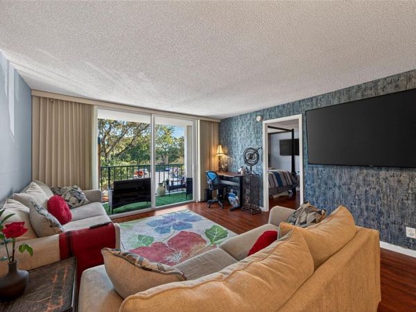 1800 N Andrews Ave, Unit 2F, Fort Lauderdale, FL 33311