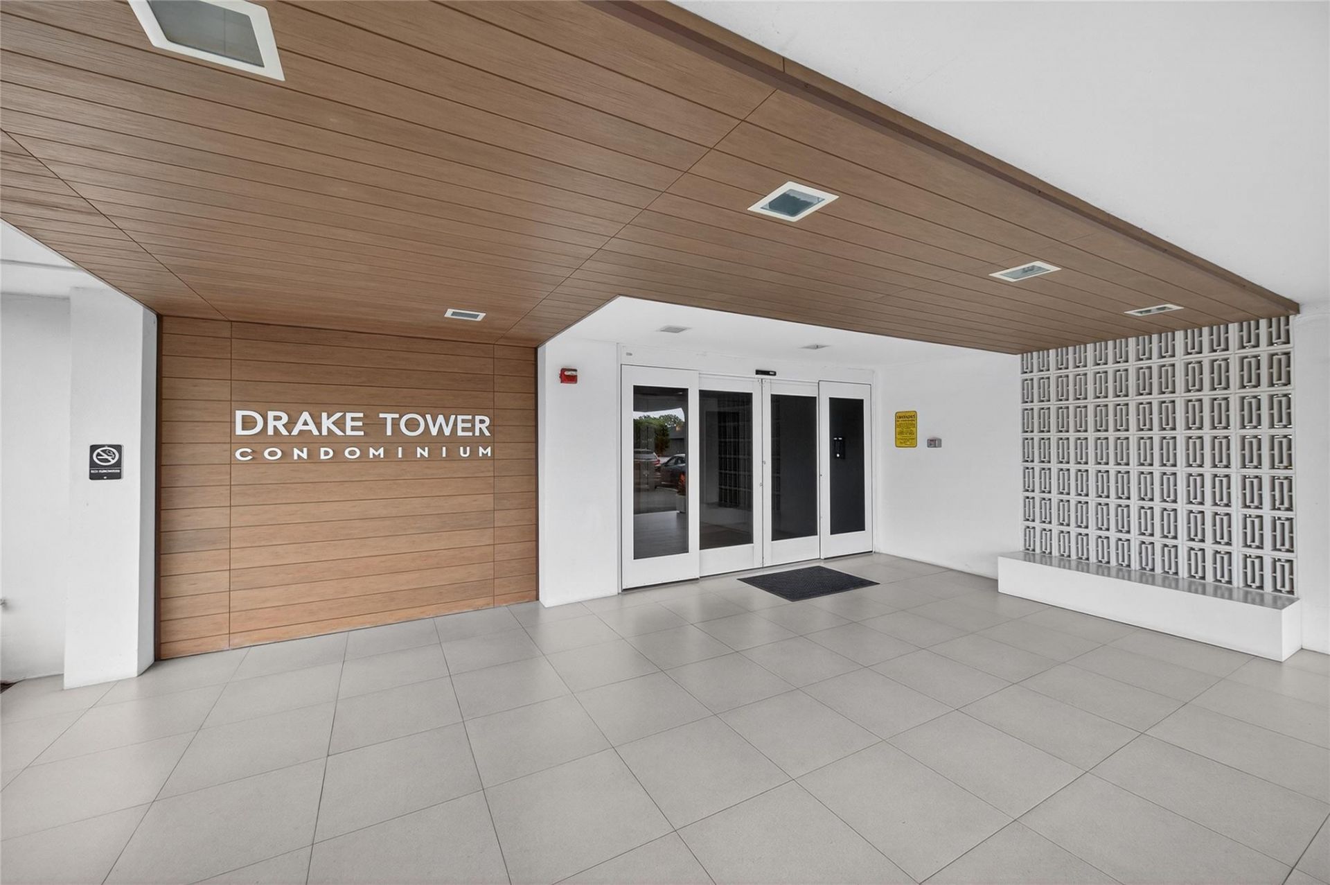 1800 N Andrews Avenue, Unit 2f, Fort Lauderdale, FL 33311 Photo