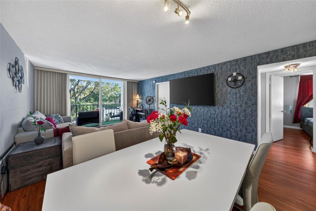 1800 N Andrews Avenue, Unit 2F, Fort Lauderdale, FL 33311 Photo