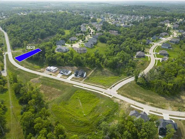 See Remarks Seminole Valley Trl NE, Cedar Rapids, IA 52411