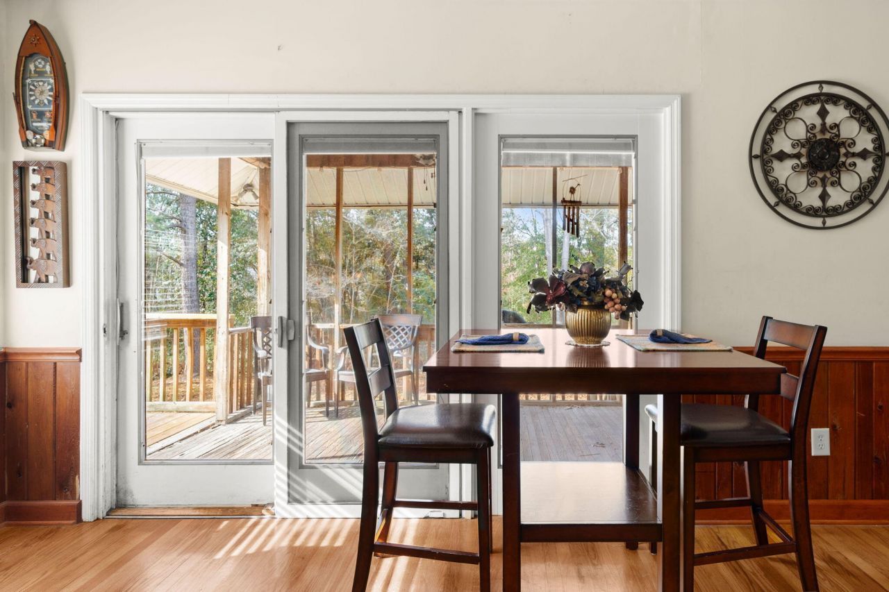 417 Dennis Avenue Photo 13