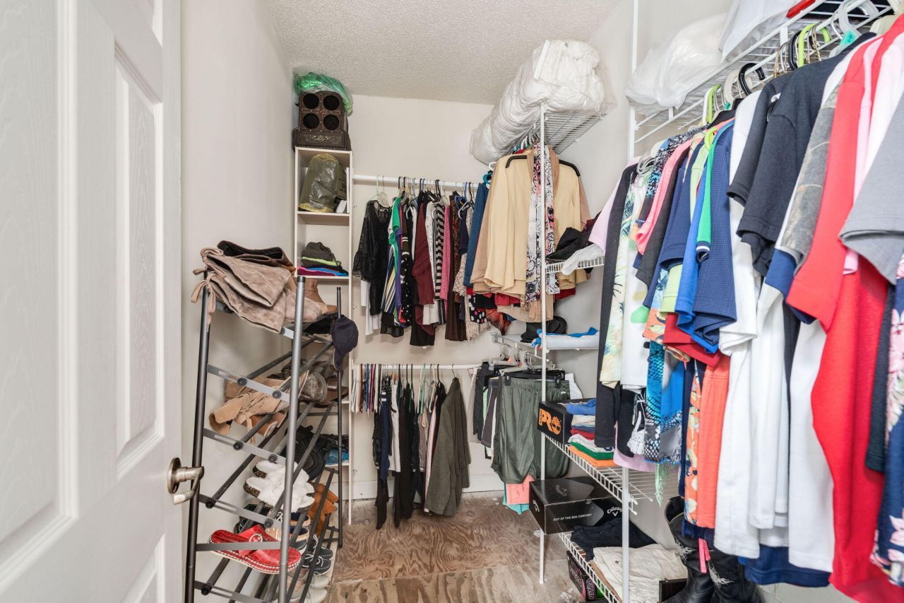 417 Dennis Avenue Photo 25