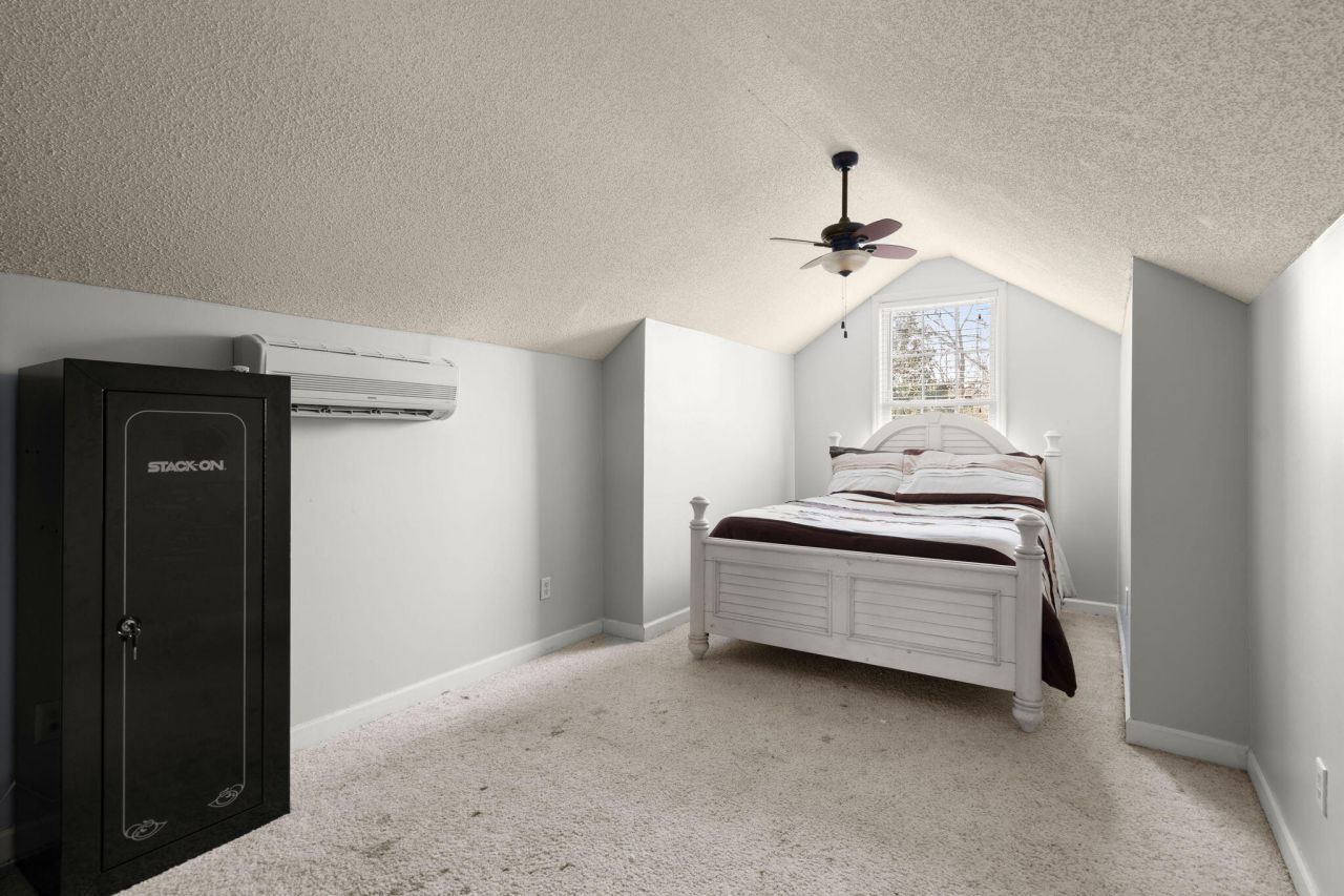 417 Dennis Avenue Photo 29