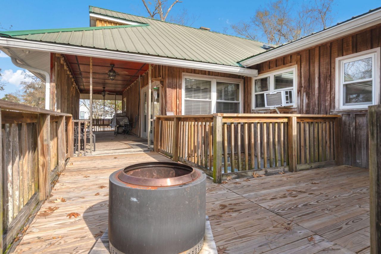 417 Dennis Avenue Photo 34