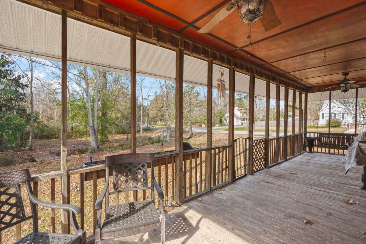 417 Dennis Avenue Photo 36