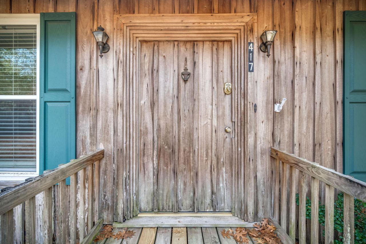 417 Dennis Avenue Photo 9