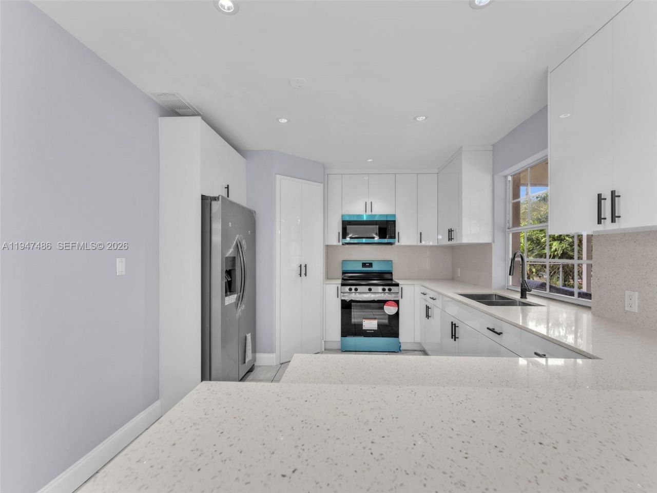 6525 SW Sw 18 St, Miramar, FL 33023 Photo