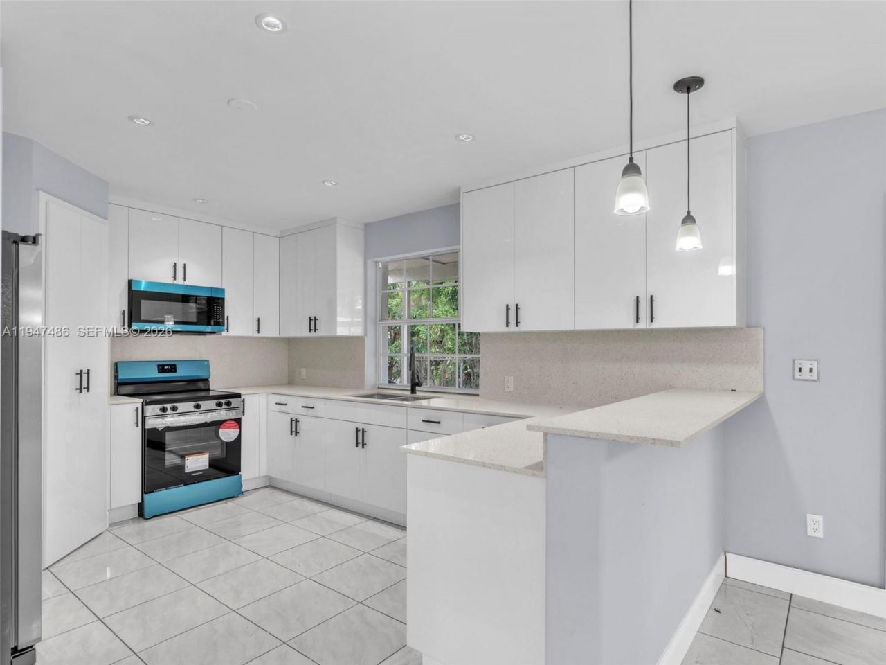 6525 SW Sw 18 St, Miramar, FL 33023 Photo