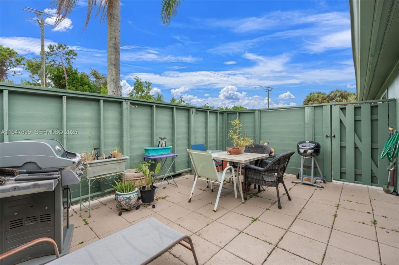 6756 SE Bunker Hill Dr, Hobe Sound, FL 33455 Photo