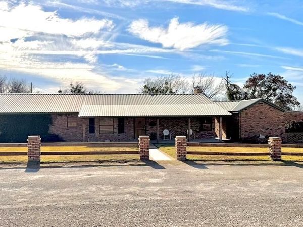 5 W HWY 84, Goldthwaite, TX 76844