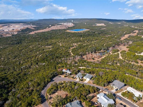 8010 Flintlock CIR, Lago Vista, TX 78645