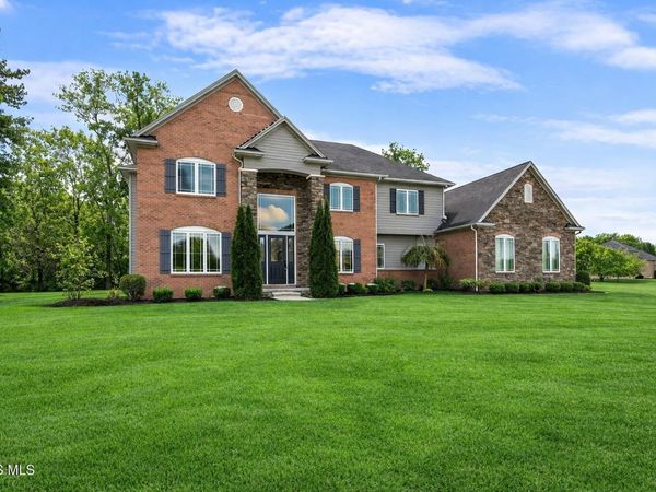 3813 Timber Valley Drive, Maumee, OH 43537