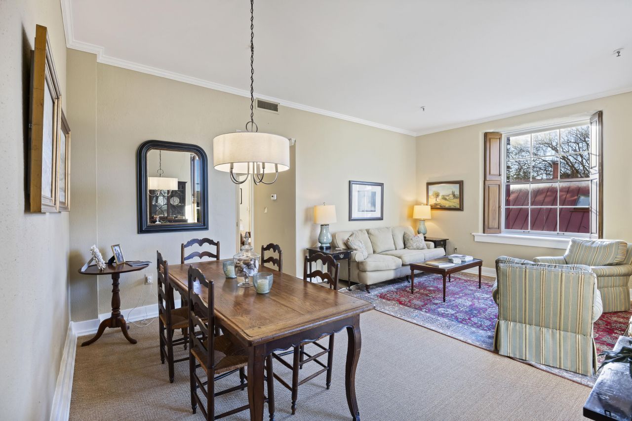 67 Legare Photo 17