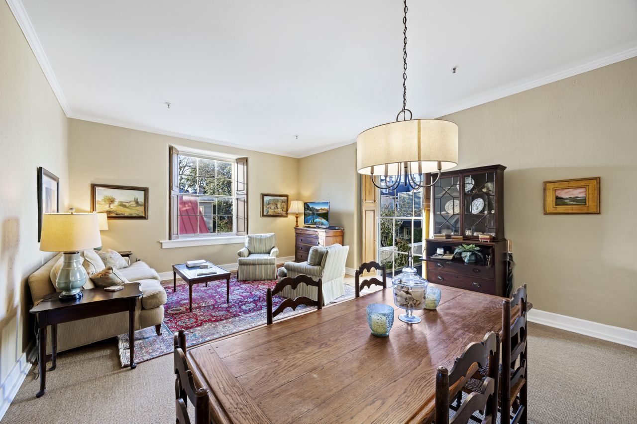 67 Legare Photo 18