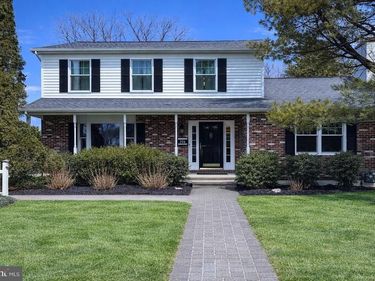 234 WHITELAND AVENUE, DOWNINGTOWN, PA 19335