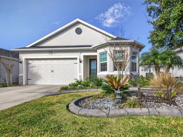 8677 BRIDGEPORT BAY CIRCLE, MOUNT DORA, FL 32757