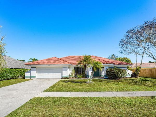 2057 Amesbury Circle, Wellington, FL 33414