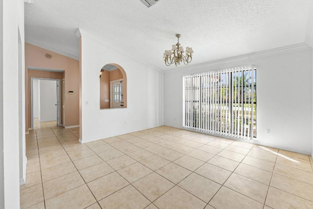 2057 Amesbury Circle, Wellington, FL 33414 Photo