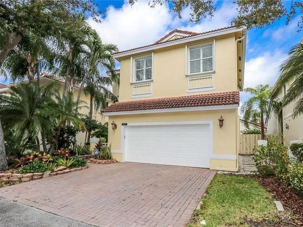 1115 Linden St, Hollywood, FL 33019