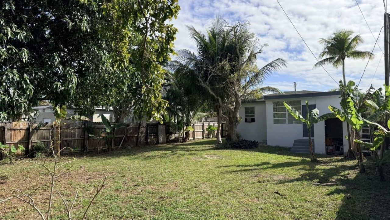 2745 Funston Street, Hollywood, FL 33020 Photo