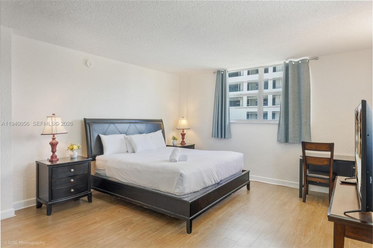 4001 S Ocean Dr, Unit 3B, Hollywood, FL 33019 Photo