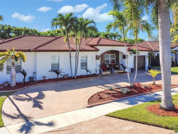 10210 SW 191st St , Cutler Bay, FL 33157