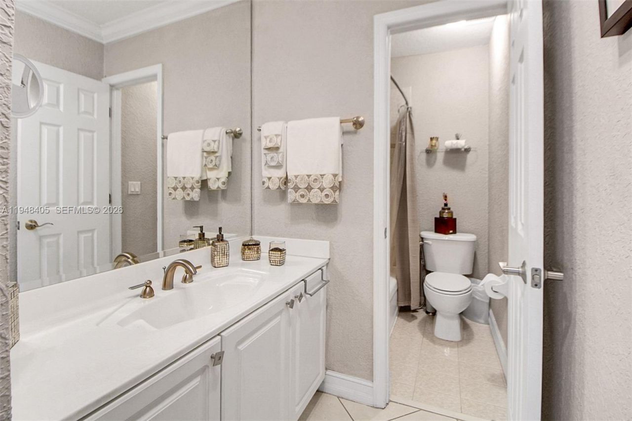 10210 SW 191st St, Cutler Bay, FL 33157 Photo