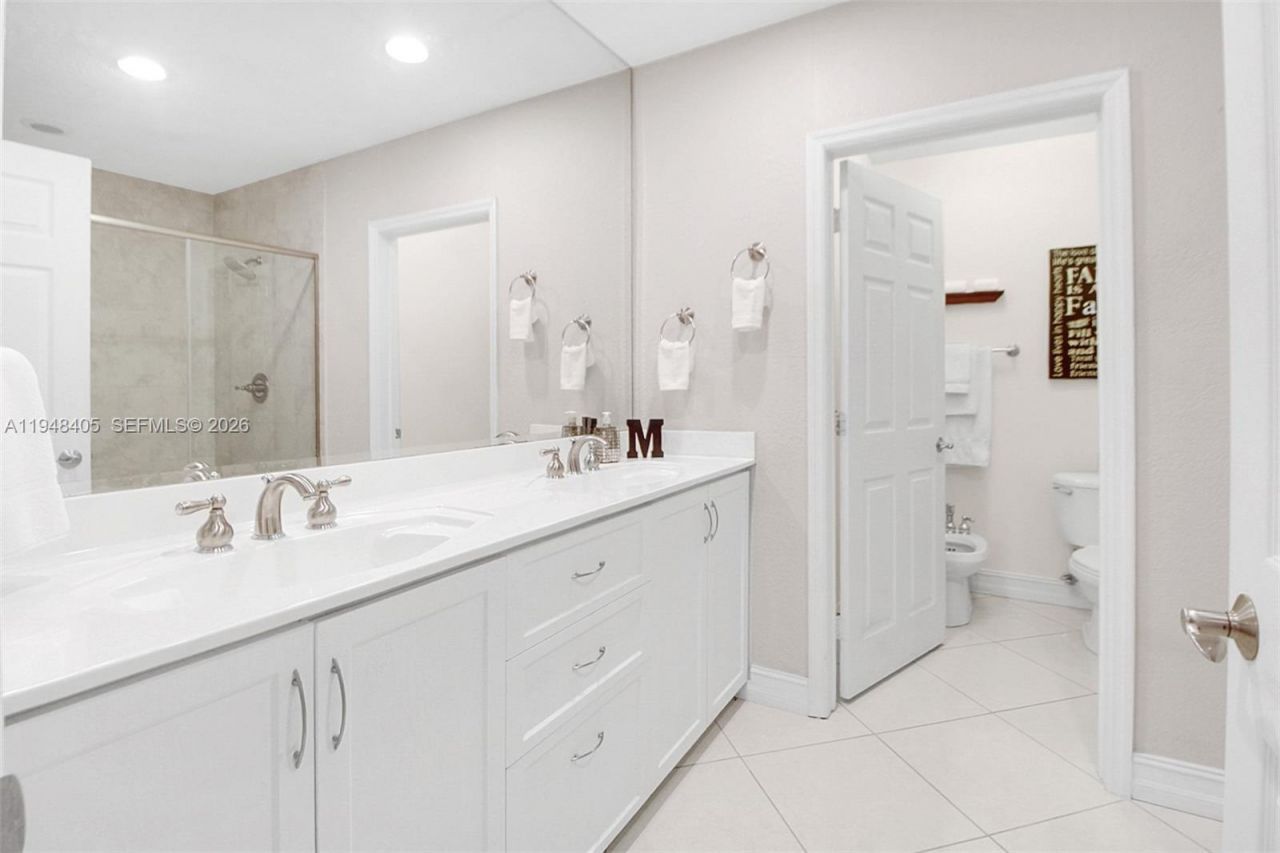 10210 SW 191st St, Cutler Bay, FL 33157 Photo