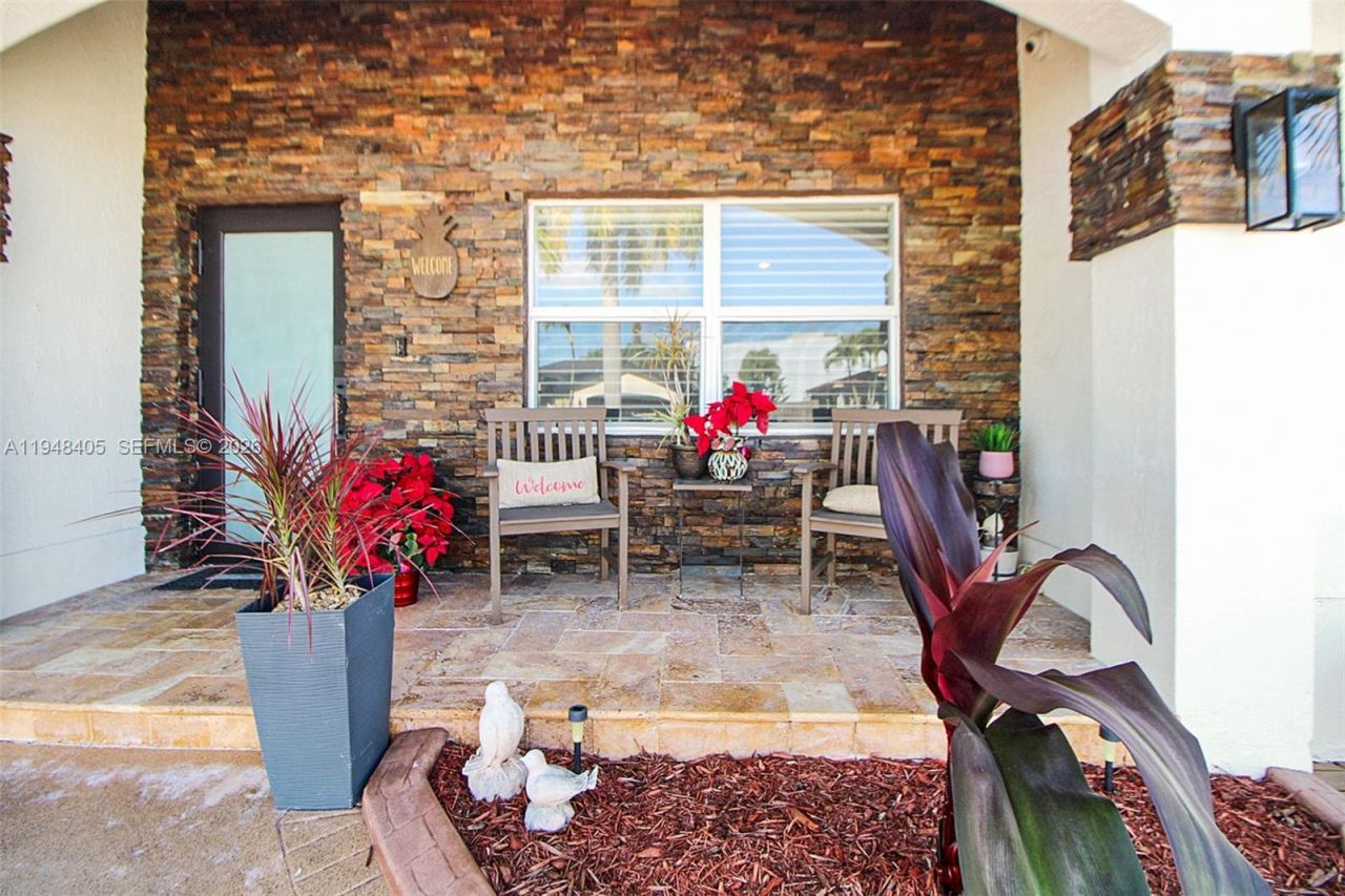 10210 SW 191st St, Cutler Bay, FL 33157 Photo