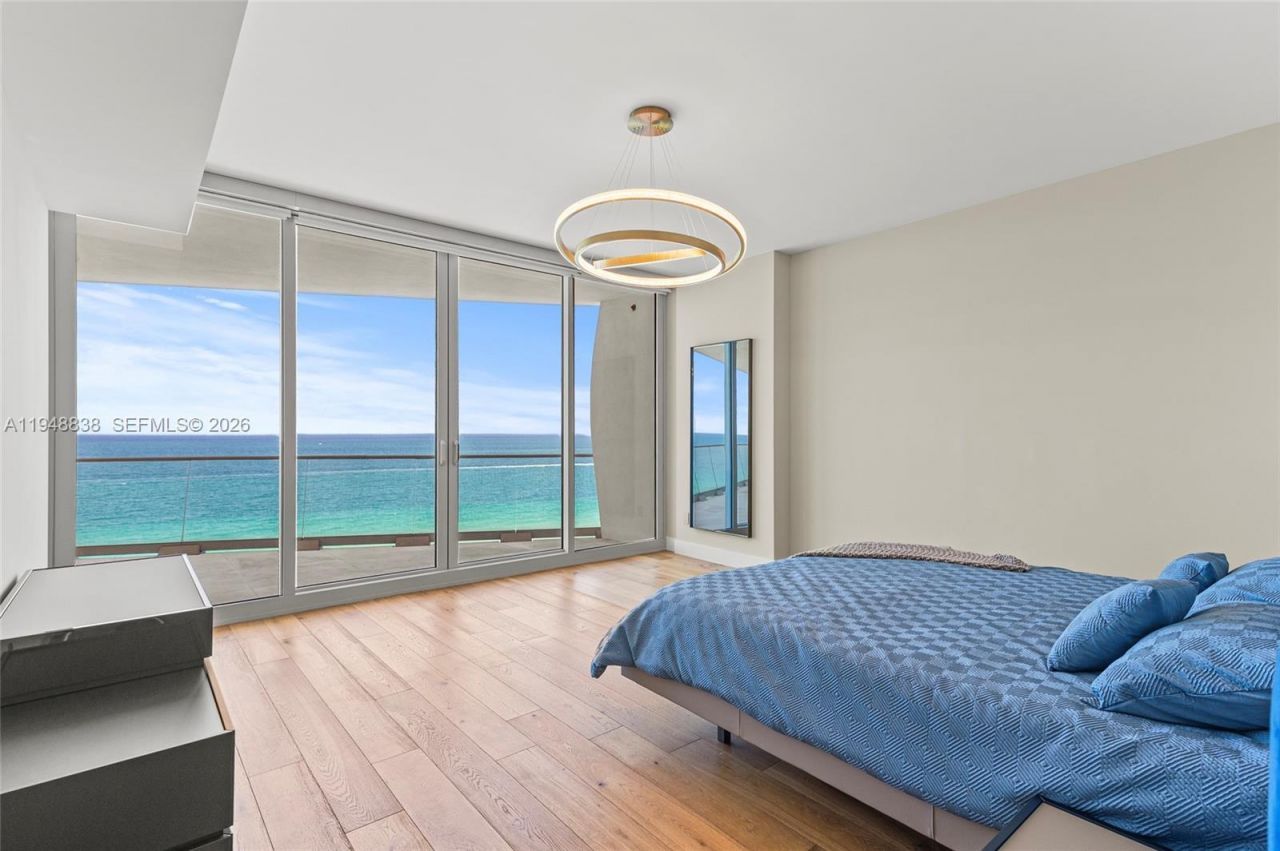 16901 Collins Ave, Unit 1203, Sunny Isles Beach, FL 33160 Photo