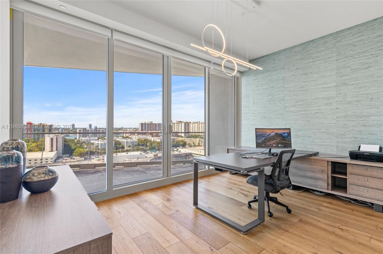 16901 Collins Ave, Unit 1203, Sunny Isles Beach, FL 33160 Photo