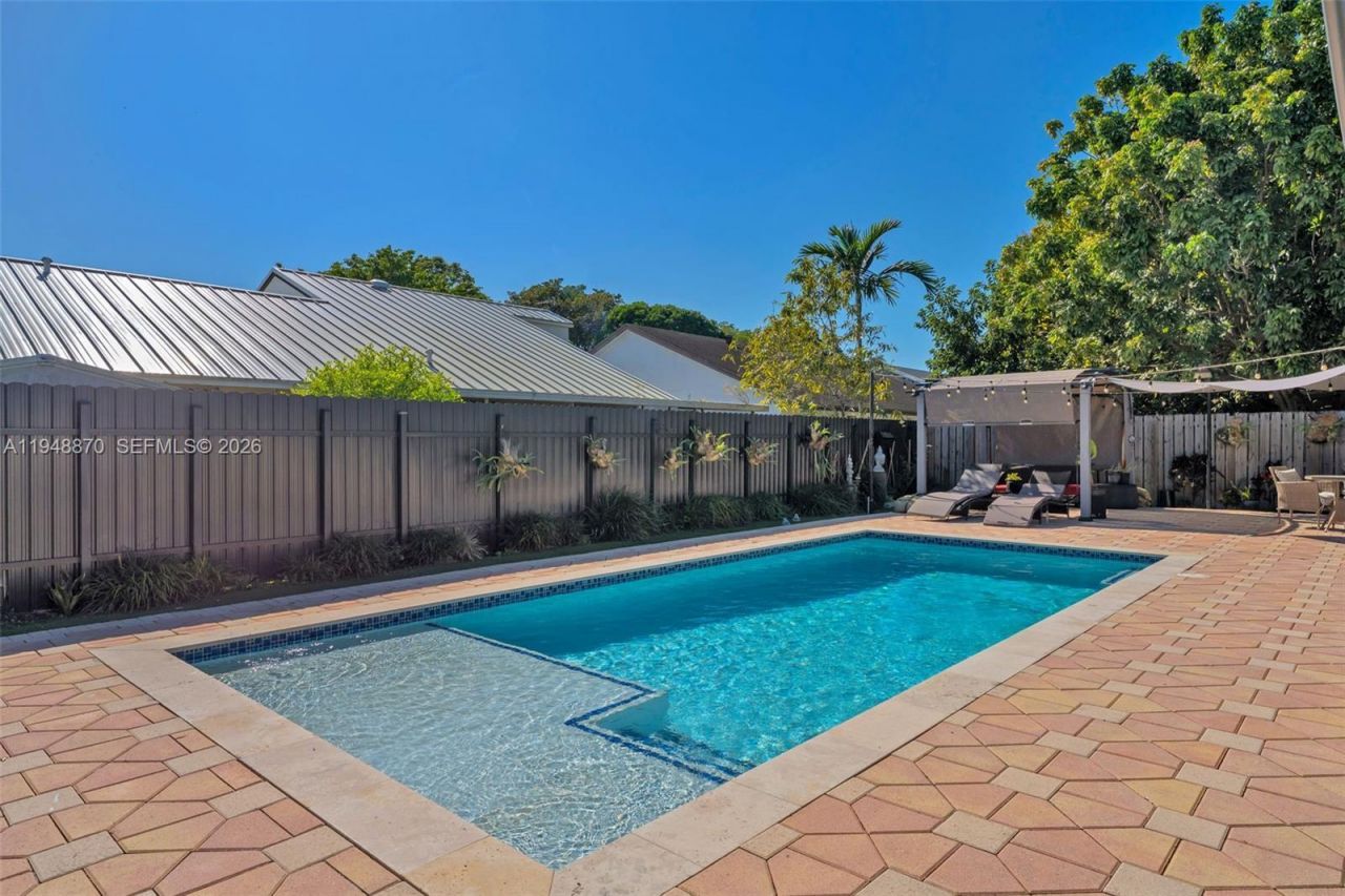 12210 SW 92nd St, Miami, FL 33186 Photo