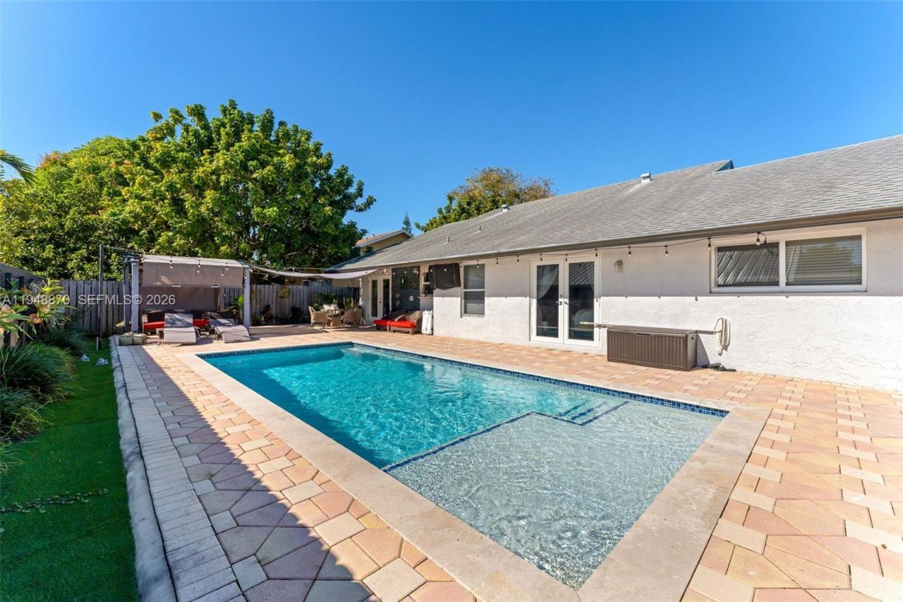 12210 SW 92nd St, Miami, FL 33186 Photo