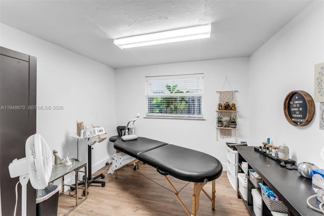 12210 SW 92nd St, Miami, FL 33186 Photo