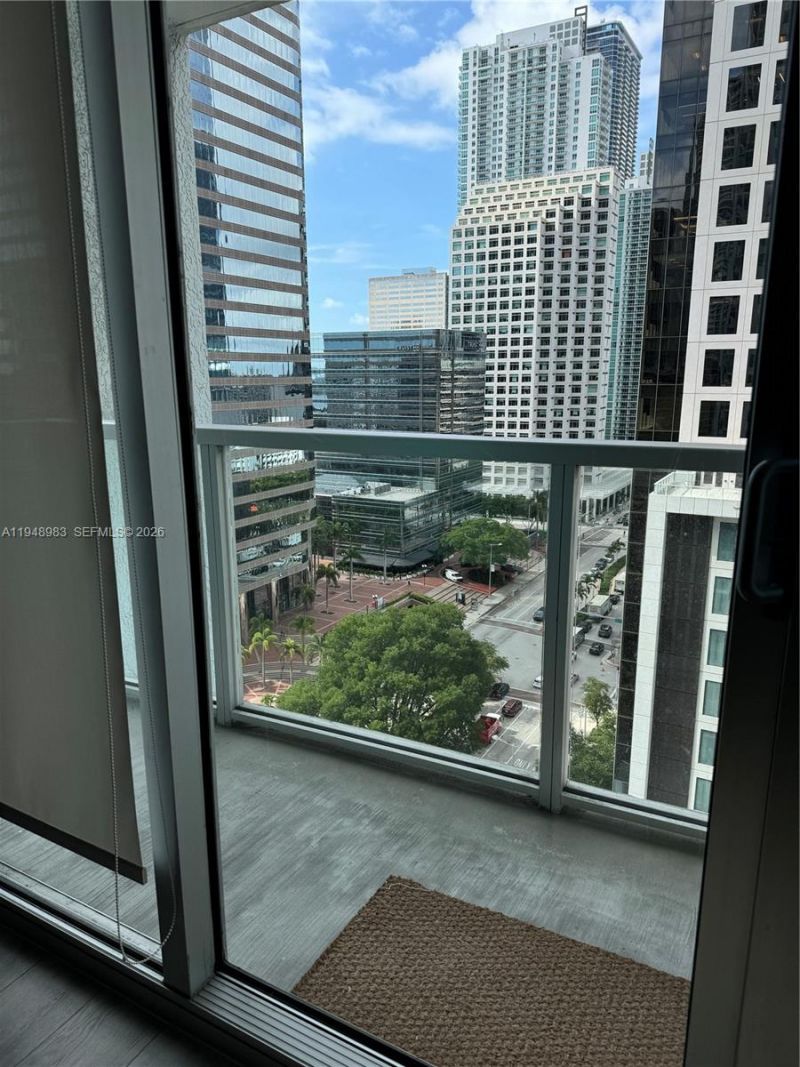 500 Brickell Ave, Unit 1704, Miami, FL 33131 Photo