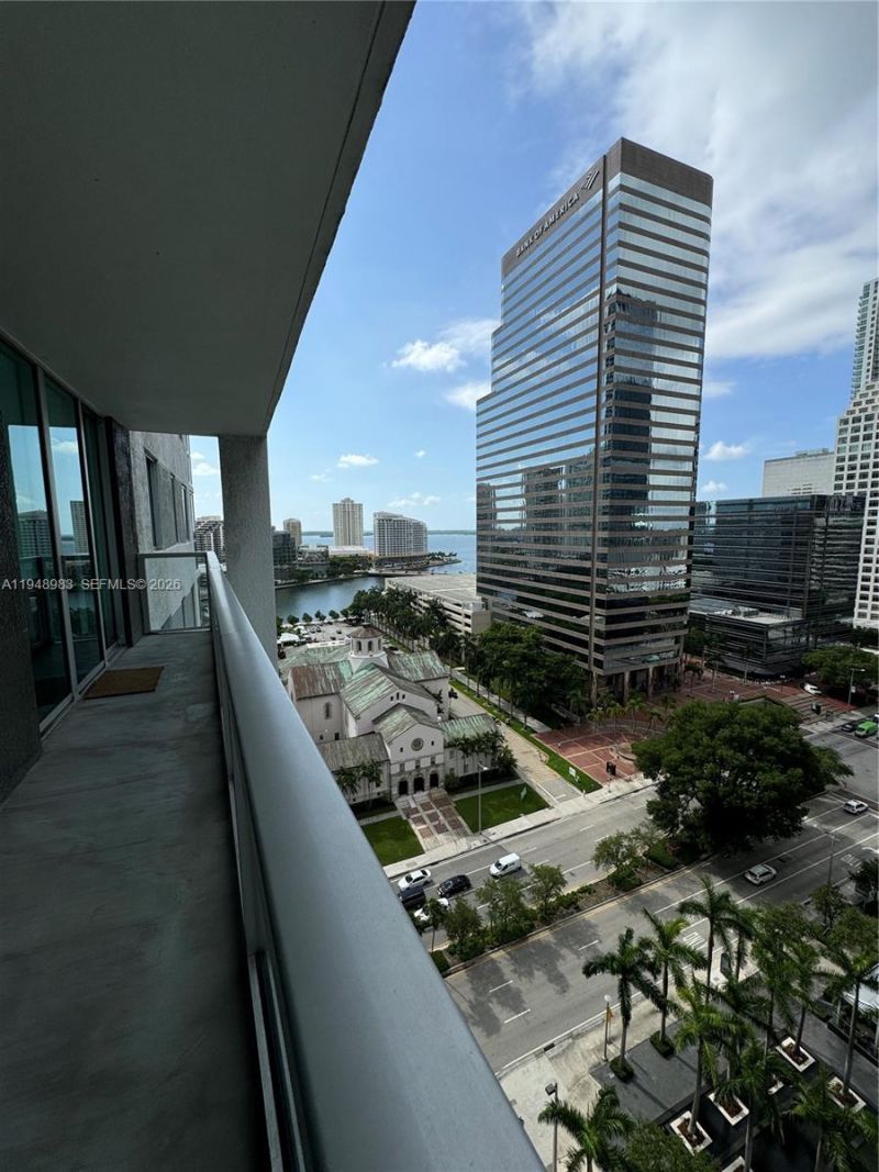 500 Brickell Ave, Unit 1704, Miami, FL 33131 Photo