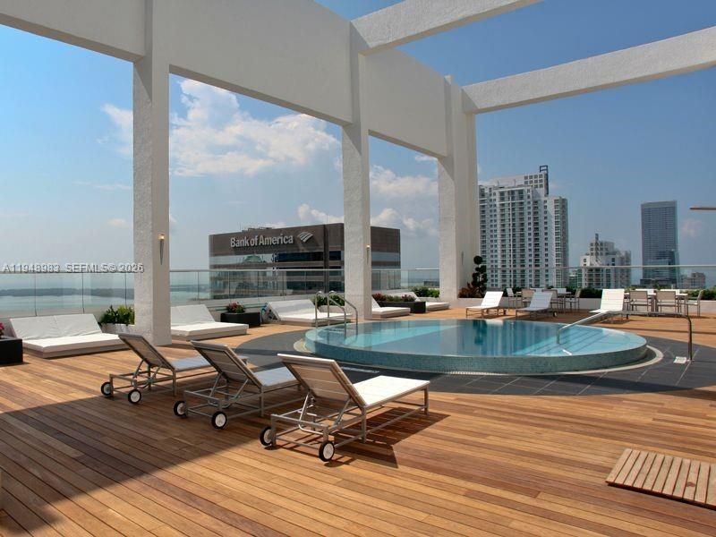 500 Brickell Ave, Unit 1704, Miami, FL 33131 Photo